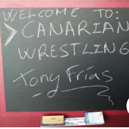 Tony Frias - Canarian Wrestling La Laguna  Esterno foto